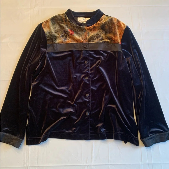 Vintage Erin London velvet, Petite size medium  black and gold - Picture 8 of 15